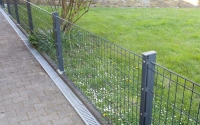 AOS STAHL 24m Zaunpaket KOMPLETT Stabgitterzaun MICHL inkl. Pfosten Höhe 1000mm Farbe moosgrün