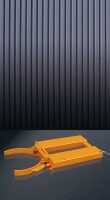 EICHINGER Fassgreifer für 200 l Fässer mit Verriegelungsautomatik, 1 x Fass, enzianblau