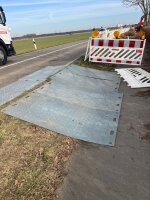 X10 FAHRPLATTE 10mm 500x1100mm grau 20t/m2** Bodenplatte Bodenschutzplatten Kunststoffplatten Bodenschutzmatte