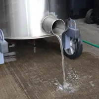 MAXVAC Benzinbetriebener Sauger Petrovac (7000-VU3)