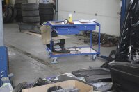 VARIOfit Tischwagen mit 2 Ladeflächen und 2 Schubladen