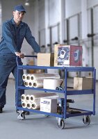 VARIOfit Tischwagen mit 3 Ladeflächen