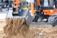 RÄDLINGER Gitterlöffel mit Gitterboden Breite 800mm 3,5-5,0t Klasse 05