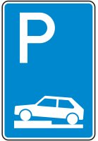 Parken auf Gehwegen halb quer zur Fahrtrichtung links
