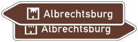Touristischer Hinweis als Pfeilwegweiser, doppelseitig