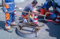 Probst Schachtrahmenzange SRZ-M 54000033 Innengreifend, 150 kg Tragfähigkeit