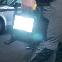 Shada Akku-Arbeitsleuchte 300823, 20 W, 2000 lm, 5000 K, IP20, Schutzklasse III, dimmbar, für Elektrowerkzeug-Akkus