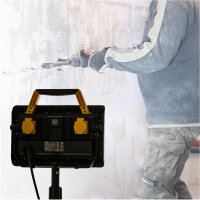 Shada Arbeitsleuchte 300831, 45 W, 4000 K, IP54 Baustellentauglich, 5000 Lumen, mit 2 Steckdosen