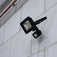 Shada LED-Strahler 310710 schwarz, 4000 K, 10 W, mit...