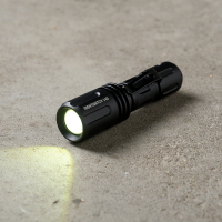 SHADA Taschenlampe - 5W 140Lm IPX7 1xAA - CREE Zoom I...