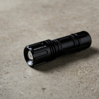 SHADA Taschenlampe - 5W 360Lm  IPX7 3x AAA - CREE Zoom I...
