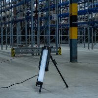 Shada Arbeitsleuchte 300845, 70 W, 10000 lm, 5000 K, IP54, 360° Abstrahlwinkel, mit Steckdose