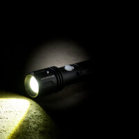 SHADA Taschenlampe - 5W 600Lm  IPX4 1x Li-ion Battery -...